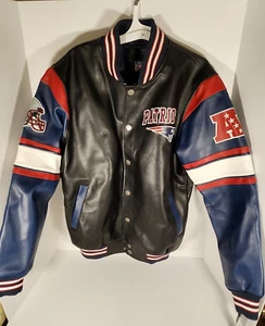 NFL New England Patriots Imitación Cuero Chaqueta Talla Pequeña Nueva con Etiquetas - Imagen 1 de 9