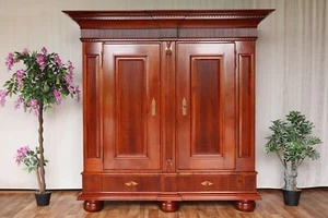 Nr.1974a Scholtissek Tradition- Dielenschrank/ Kleiderschrank Kirsche Vollholz - Bild 1 von 23