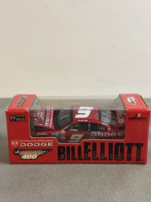 Dodge Bill Elliott 2003/10th Running Brickyard 400 1/64 RCCA Club Car diecast Foto 1 de 2