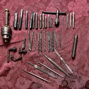 Maschinisten Werkzeuge - Gewindebohrer Bohrfutter Schlüssel Feilen Bohrer Reibahlen riesiges 42-teiliges Set - Bild 1 von 24