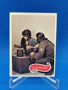 1975 Topps 67 Planet of the Apes The Battery Boost #27 Puzzleback - Picture 1 of 4