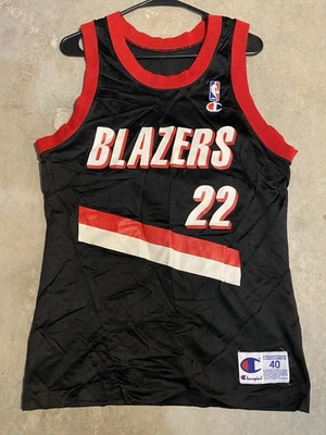 Camiseta deportiva vintage de los 90 Clyde Drexler Portland Trail Blazers #22 auténtica campeona Foto 1 de 4