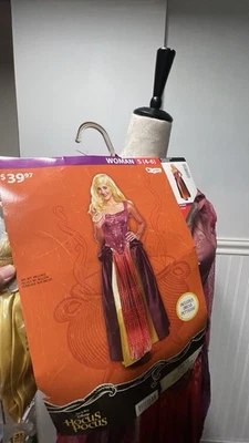 Hocus Pocus Sarah Deluxe Women's Costume size S 4-6 - Image 1 of 4