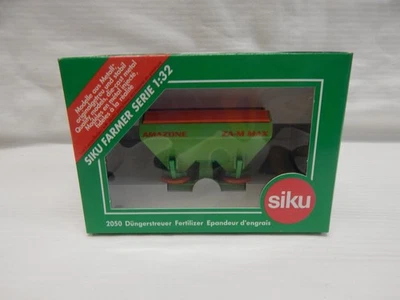 SIKU AMAZONE FERTILIZER SPREADER 2050 BNIB 1:32 - Image 1 of 4