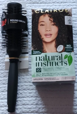 Clairol Natural Instincts Demi-Permanent Hair Dye 4 DARK BROWN Color Vegan Brush Foto 1 de 4