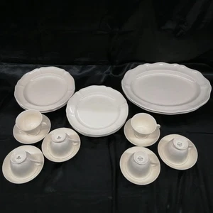 WEDGWOOD Model number: Plate Cup & Saucer Set QUEEN'SWARE - Picture 1 of 15