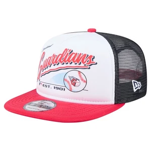 Herren New Era weiß/rot Cleveland Guardians Retro Schrift Trucker 9FIFTY Druckknopflasche - Bild 1 von 6