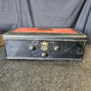 Vintage Early Style ATWATER KENT Metall Sarg Radio Modell 55 - Bild 1 von 9