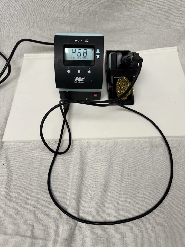 WELLER WD1 Soldering Station With WP80 and WDH10 Stand  - Image 1 of 4