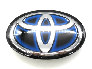 OEM Toyota Corolla Venza Front Emblem Radar Grill W/ Hybrid 90975-02136 - Bild 1 von 6