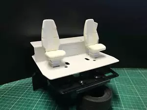 Kit suelo de cabina reclinable consola asiento Tamiya camión Volvo FH16 750 1:14 - Imagen 1 de 5