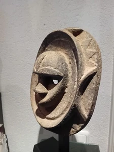 eket maske nigeria - Bild 1 von 16