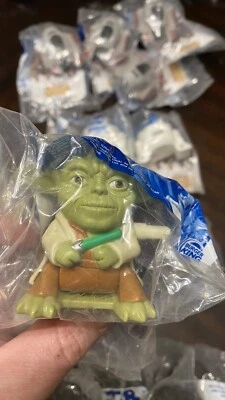 Juguete Burger King Star Wars 2005, Episodio III, La Venganza de los Sith, Yoda - Sellado Foto 1 de 4