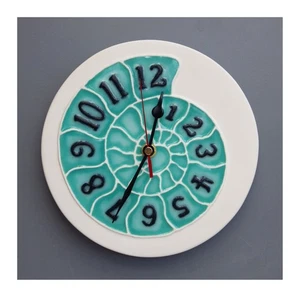 Coastal resin wall clock. Shell / ammonite shape. Off-white & aqua green. 20cm - Picture 1 of 6