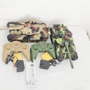 Haktoys 2pcs Radio Control Fighting Battle Tanks Realistic Sound & Lights -Works - Picture 1 of 15