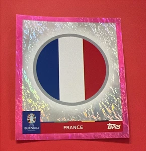 TOPPS EURO 2024 PARALLEL STICKER SWISS ROSA PINK FRANCE FRA1 BADGE B22 - Bild 1 von 2