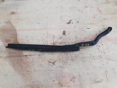 JEEP CHEROKEE KK RIGHT FRONT WIPER ARM 11/07-10/12  - image 1 of 4