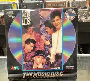 New Kids On The Block Step By Step Laserdisc BRAND NEW, SEALED - Imagen 1 de 3