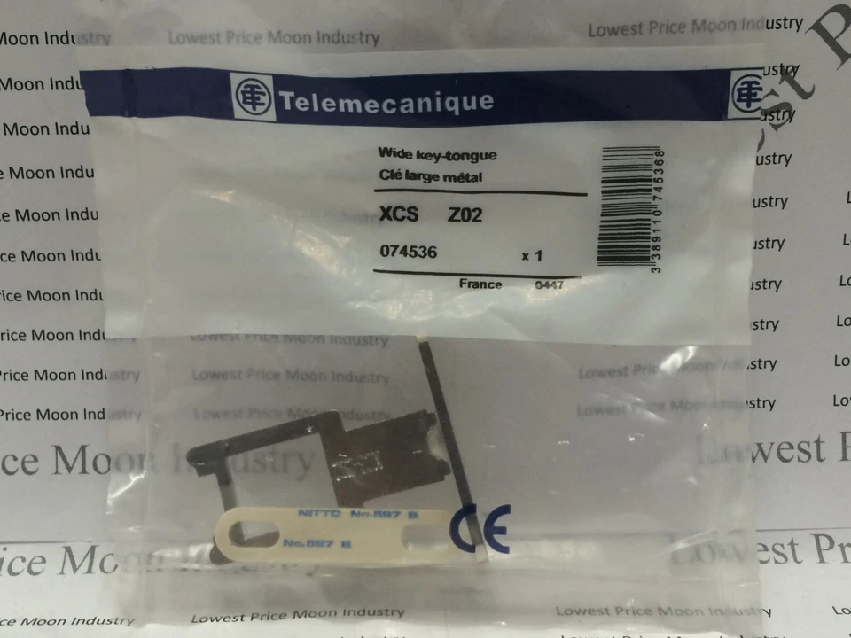 Telemecanique XCSZ02 Industrial Control System