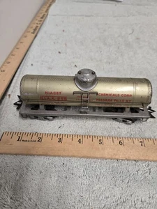treno, vagone cisterna merci, non datato, non testato, tutto in metallo. o gauge, cadute del niagara - Foto 1 di 6