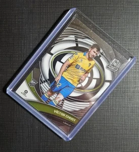2021-22 Panini Chronicles Spectra La Liga #249 Victor Chust RC - Picture 1 of 2
