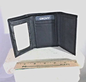 DKNK Geldbörse schwarz Leder oder Kunstleder dreifach faltbar TASCHE neu mit Box - Bild 1 von 8