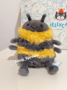 AUTHENTIC‼️NWT Jellycat Albee Bee chubby and cute - FAST SHIPPING! - Picture 1 of 6