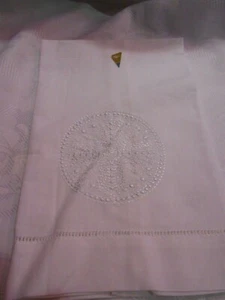 EXCLUSIVE OF DECORATION- EMBROIDERED  WHITE 14X22'' KITCHEN TOWEL - Picture 1 of 1