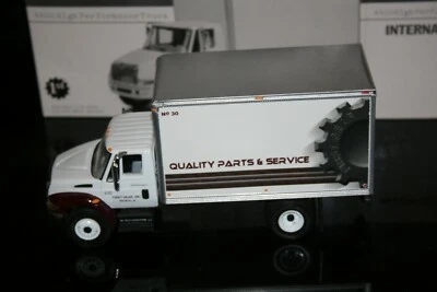First Gear INTERNATIONAL 4400 FIRST GEAR PARTS STRAIGHT BOX TRUCK 19-0030 - Image 1 of 4