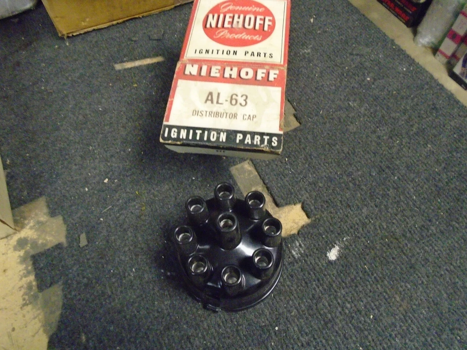 NIEHOFF DISTRIBUTOR CAP AL-63 FITS OLDER V8 MODELS! BRAND NEW RARE ITEM!  - Image 1 of 1