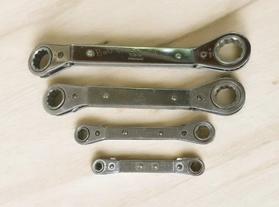 Mac Tools EE. UU. 4 piezas SAE Juego de llaves de trinquete desplazadas 7/8" - 1/4" Ver fotos LEER Foto 1 de 4