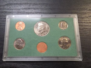 1989 Uncirculated Coin Set - Picture 1 of 2
