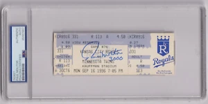 PAUL MOLITOR Signed AUTO 3000th Hit Full Size Ticket PSA DNA Certified HOF - Picture 1 of 2