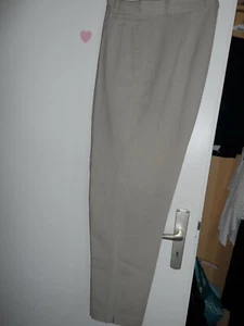 2 Damen-Hosen  , - Bild 1 von 8