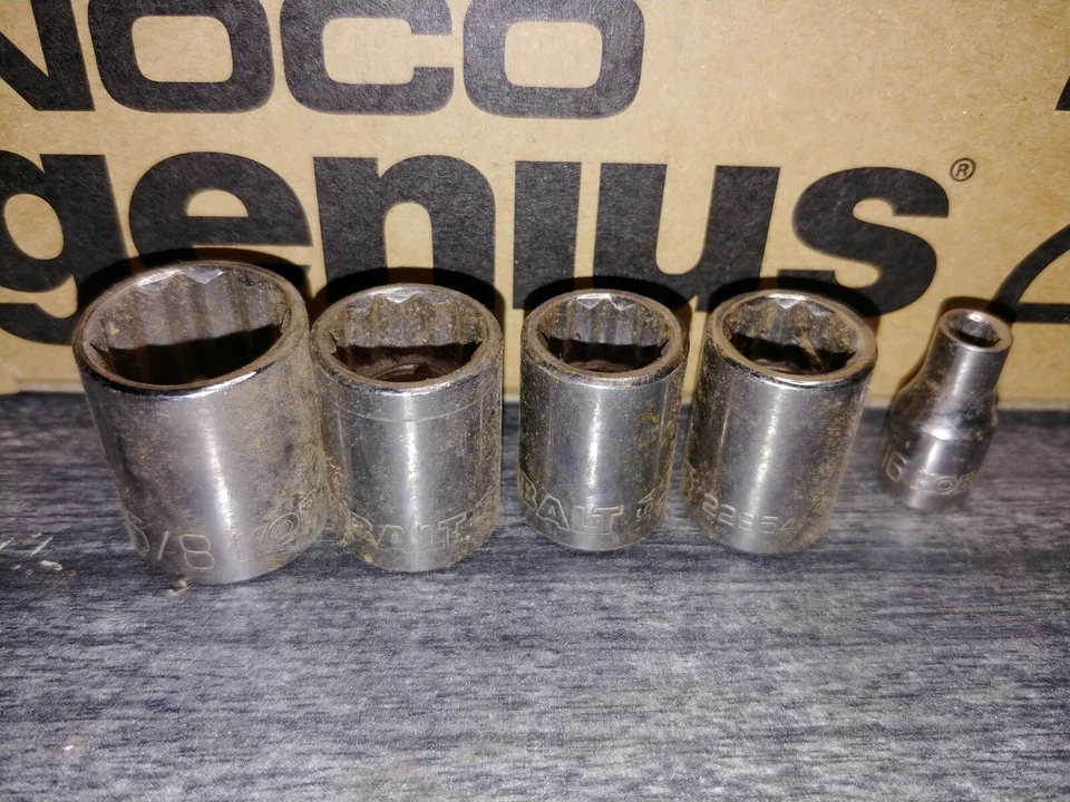 KOBALT SOCKET  3/16"    1/4" DRIVE - Image 1 of 1