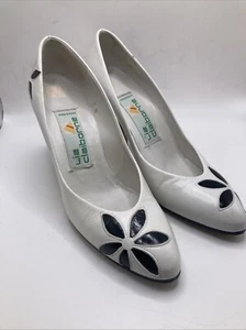 Liz Claiborne Vtg 2 Tone Dahlia 1980s Pumps Heels Capped Toe White/Black EUC - Picture 1 of 13
