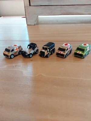 Vintage Galoob Micro Machines Lote Militar De 5 Van Médica Jeep Caminhão de Transporte - Imagem 1 de 4