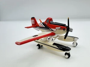 Disney Pixar-Fire Rescue Pontoon Dusty Crophopper Plane # 07( T 31) - Picture 1 of 16
