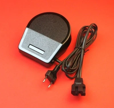 Fußpedal Fußanlasser Gaspedal für Husqvarna, Janome, Pfaff, Singer, Toyota, Elni - Bild 1 von 4