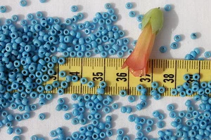 9/0 Alte Zeit Vintage Venezianisch Hergestellt in Italien Undurchsichtig Blau Rocailles/1oz - Bild 1 von 1