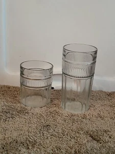 Anchor Hocking 7 vasos de té helado altos acanalados transparentes y 7 vasos cortos de jugo de naranja - Imagen 1 de 3