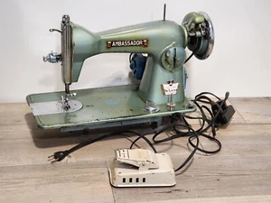 *READ DESCRIPTION* Ambassador 35 Precision DeLuxe Sewing Machine Green - Picture 1 of 8