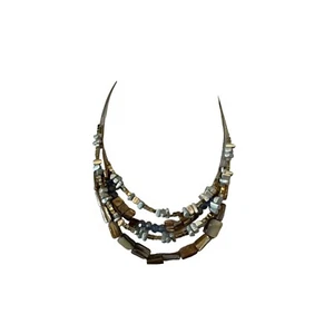 Collar de abulón fragmentos de abulón tropical caparazón y cuentas alambre de varias hebras - Imagen 1 de 4