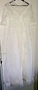 URALT KLEID BRAUTKLEID DDR RASCHELSPITZE VINTAGE KLEID - Bild 1 von 6