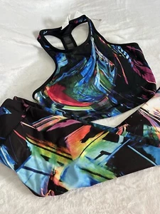 Fabletics Woman’s Leggings size Medium Sports Bra Size Large NWT Multicolor - Picture 1 of 5