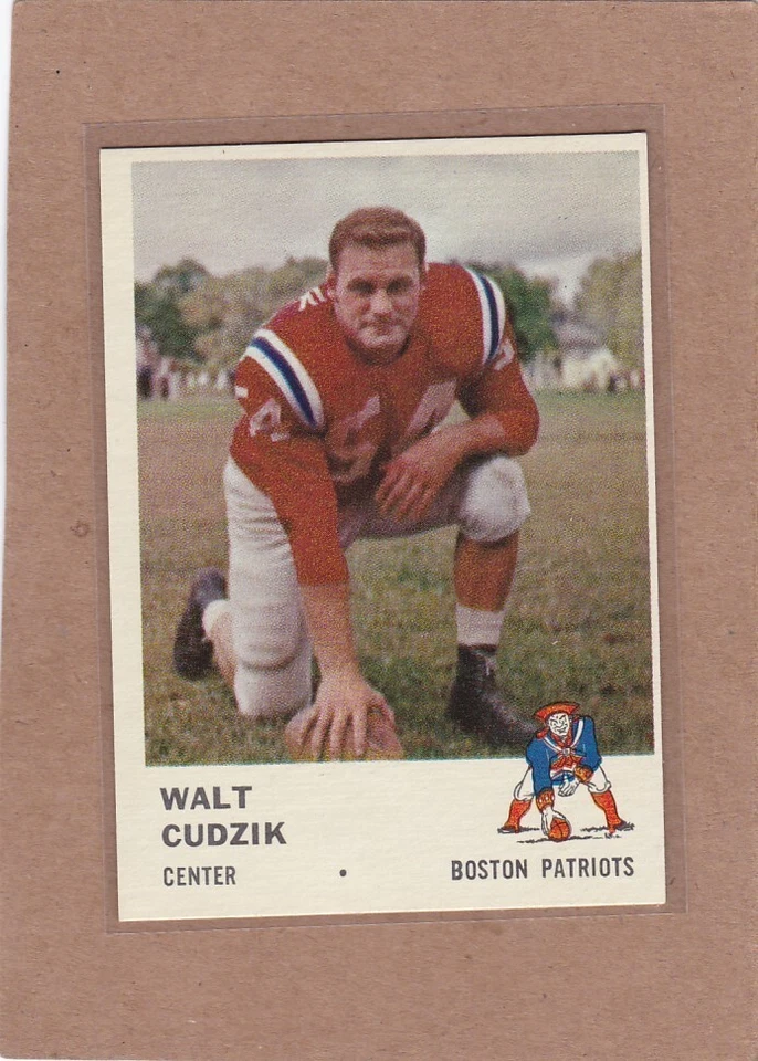 1961 FLEER FOOTBALL WALT CUDZIK #182 PATRIOTS NM *A28461 - Image 1 of 1