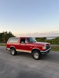 1990 Ford Bronco U100 - Picture 1 of 28