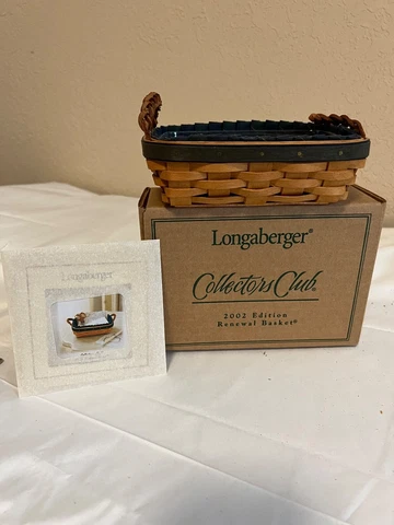 Longaberger Collectors Club 2002 Renewal Basket w/Protector, Liner & Box Cover