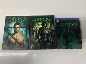 Arrow Seasons 1 And 2 on DVD And Season 3 On Blu-ray - Picture 1 of 1