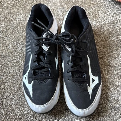 Mizuno youth Baseball Cleats Size 4.5 - Image 1 of 2